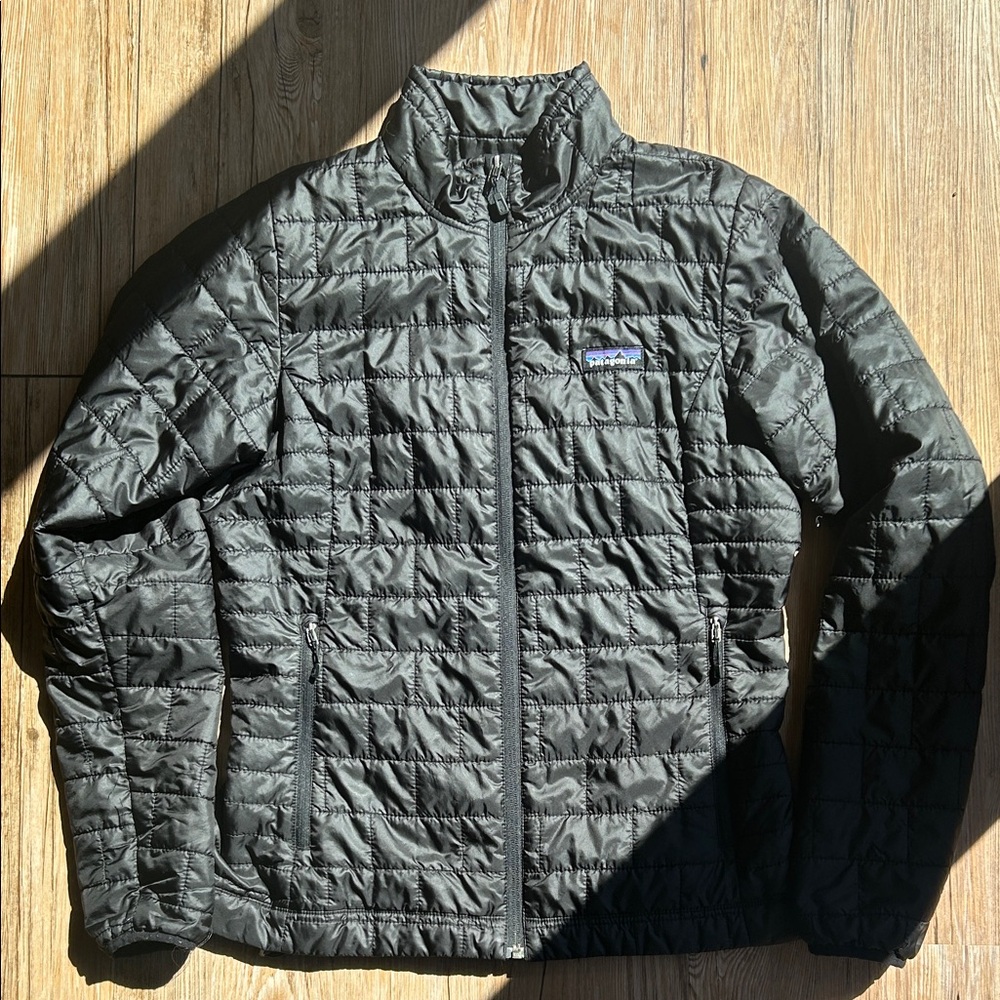 Patagonia Women's Black Puffer Jacket